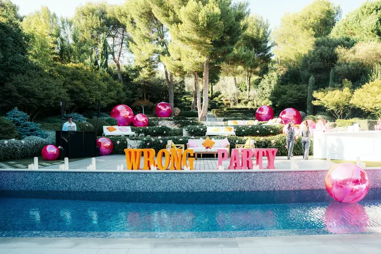 Pool party — bleu & blanc